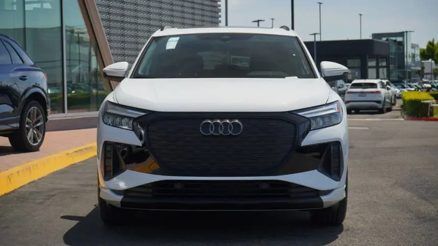 2025 Audi Q4 e-tron WA1B5BFZ8SP041685