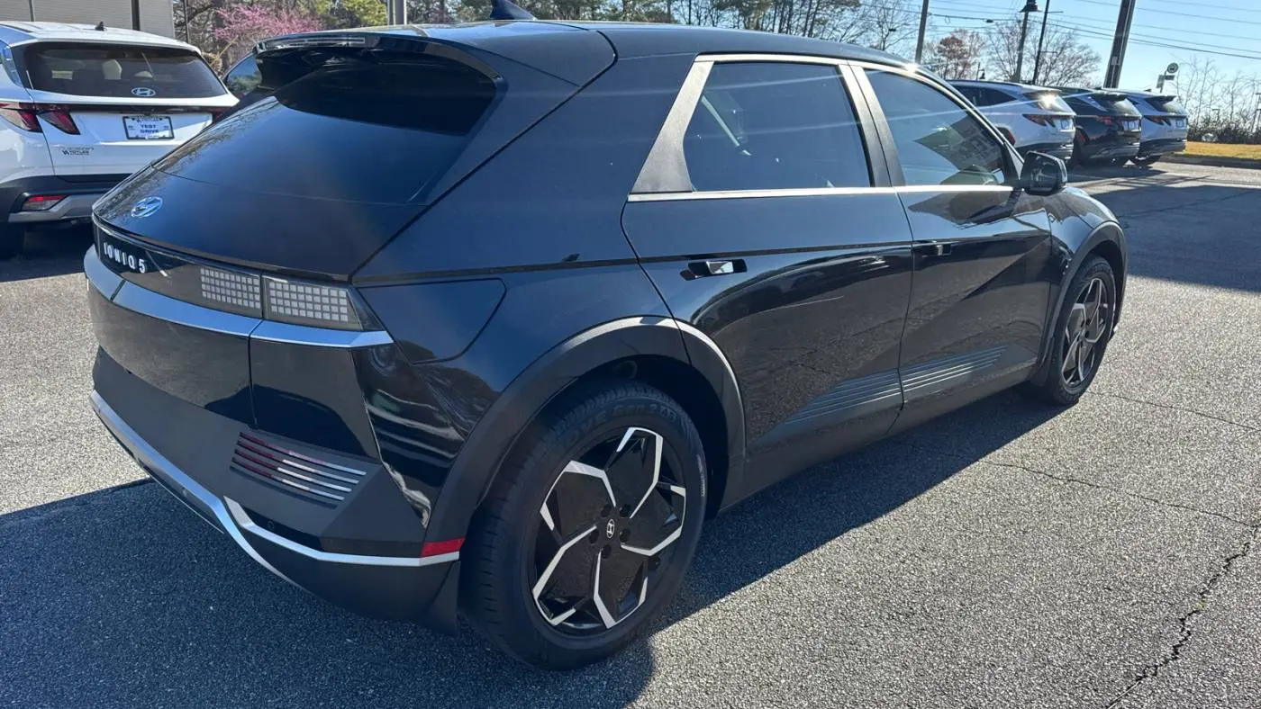 2023 Hyundai IONIQ 5 KM8KN4AE4PU184238