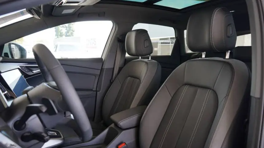 2025 Audi Q4 e-tron WA1B5BFZ8SP041685