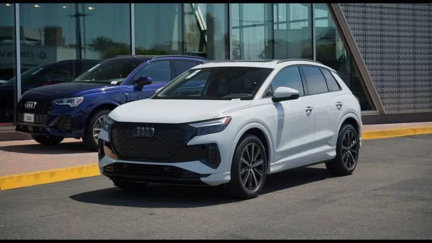 2025 Audi Q4 e-tron WA1B5BFZ8SP041685