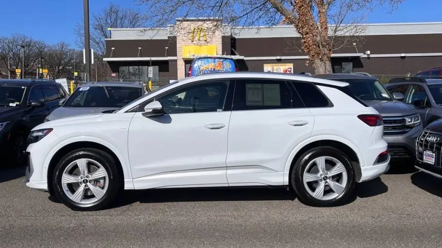 2023 Audi Q4 e-tron WA1L2BFZ7PP020928