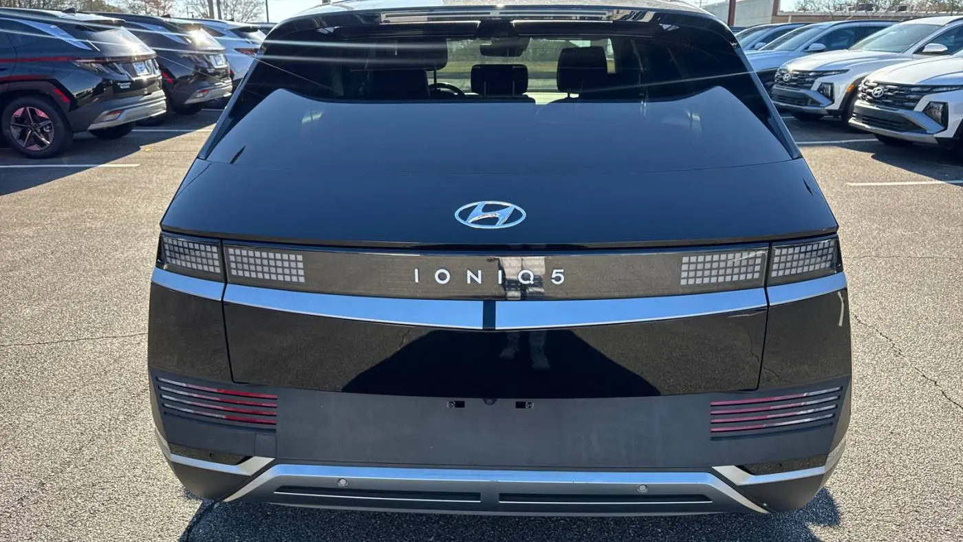 2023 Hyundai IONIQ 5 KM8KN4AE4PU184238