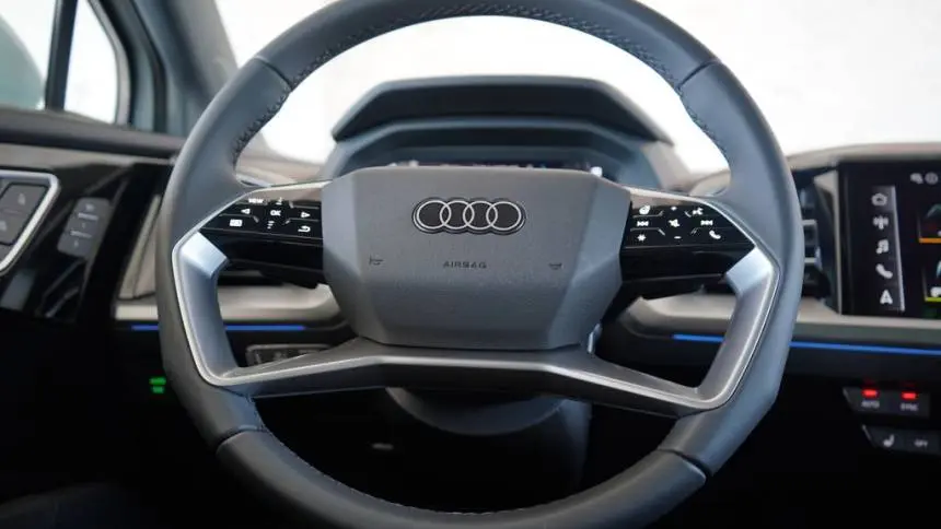 2025 Audi Q4 e-tron WA1B5BFZ8SP041685
