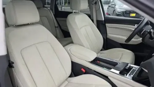 2023 Audi e-tron WA1AAAGE1PB013356
