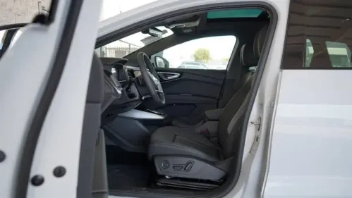 2025 Audi Q4 e-tron WA1B5BFZ8SP041685