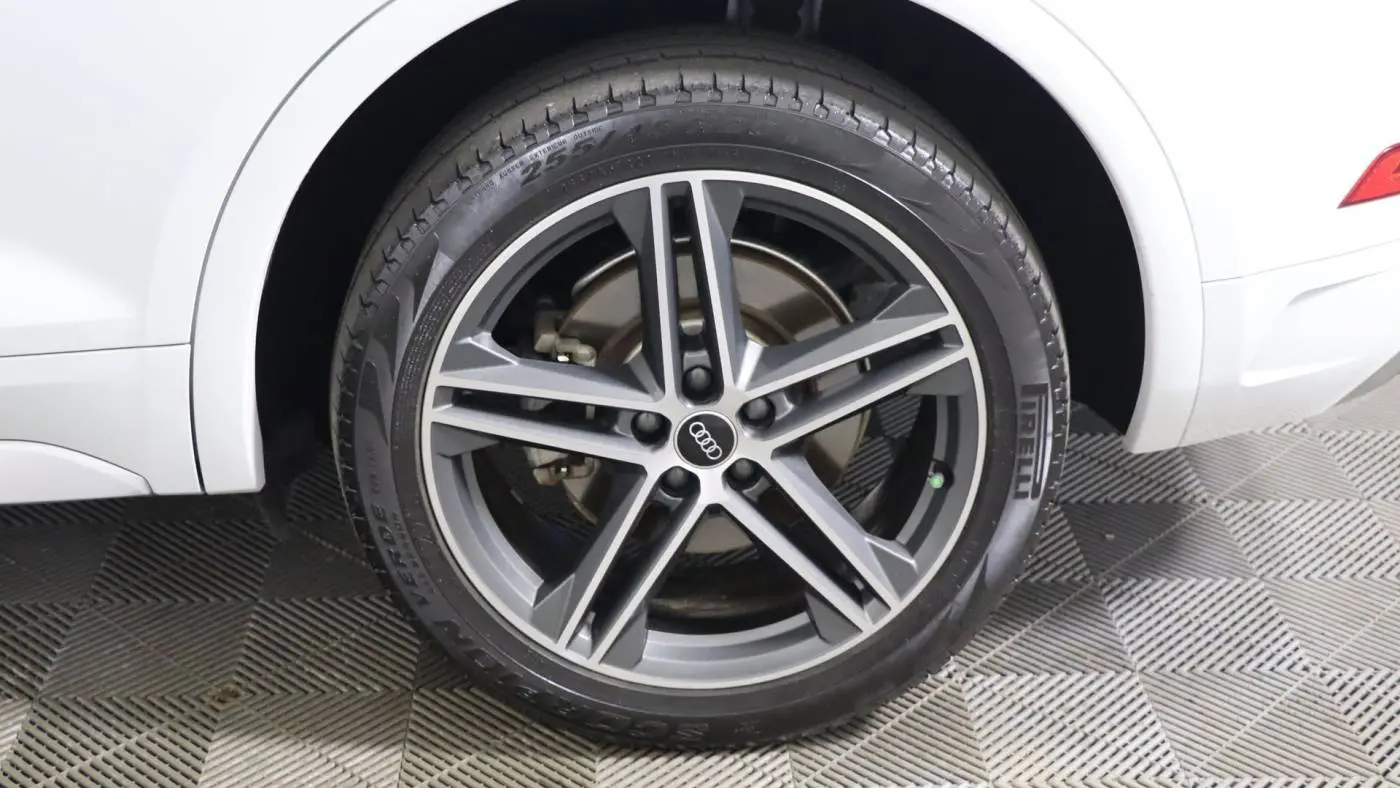 2021 Audi Q5 WA1G2AFY3M2079583