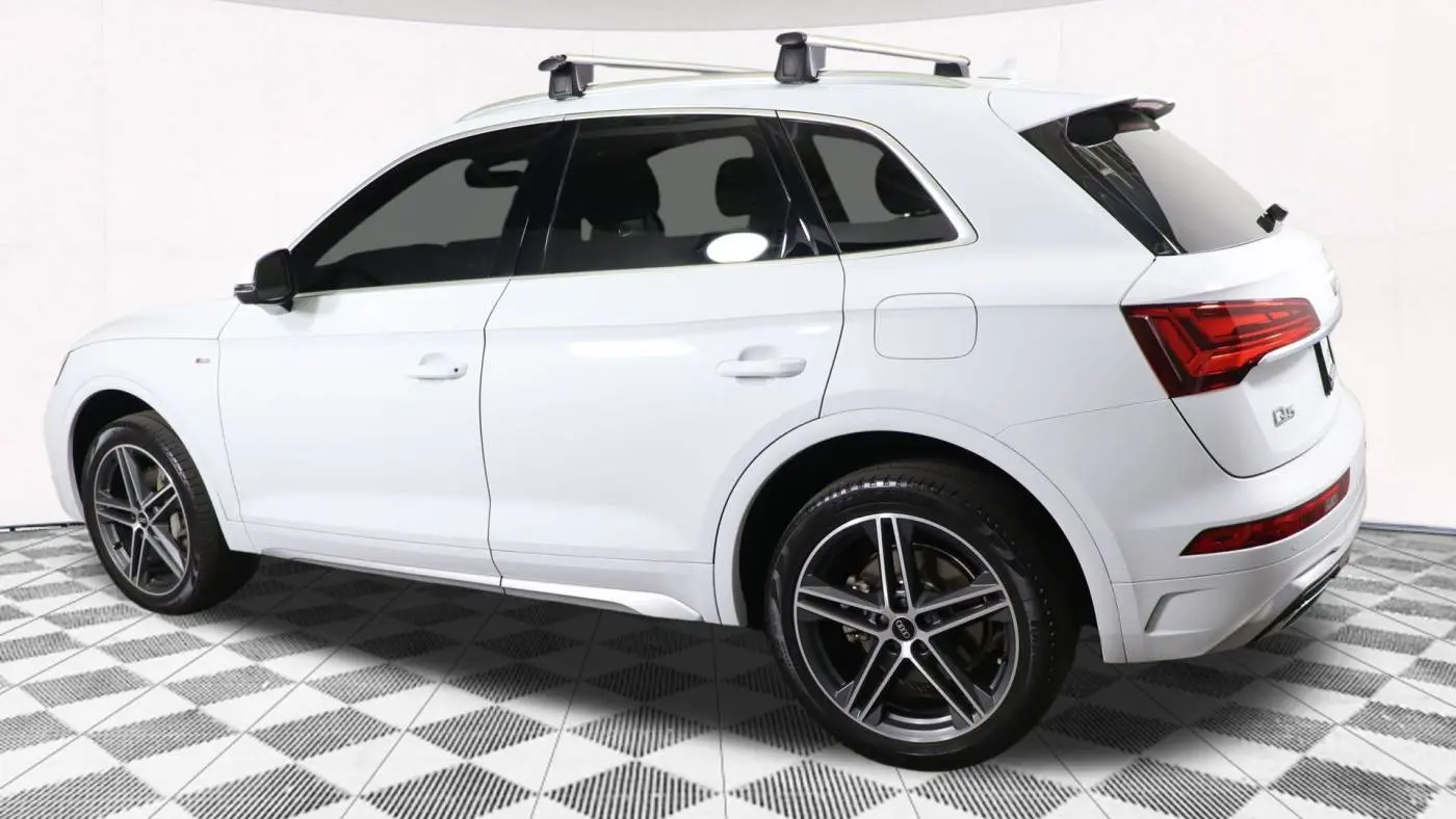 2021 Audi Q5 WA1G2AFY3M2079583