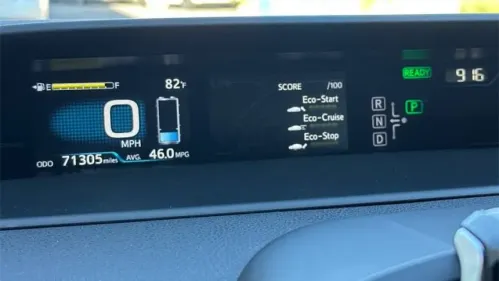 2017 Toyota Prius Prime - Images - 19