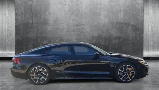 2023 Audi RS e-tron GT - Images - 4