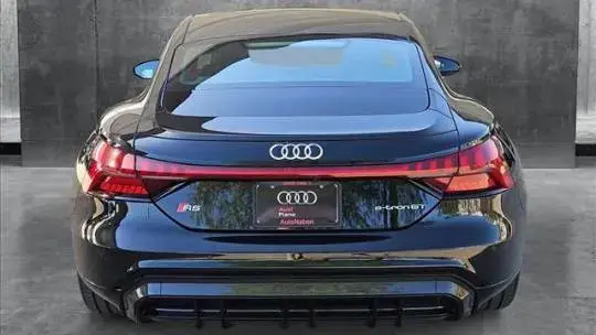 2023 Audi RS e-tron GT - Images - 6