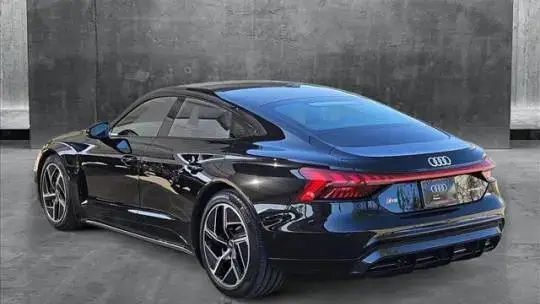 2023 Audi RS e-tron GT - Images - 7