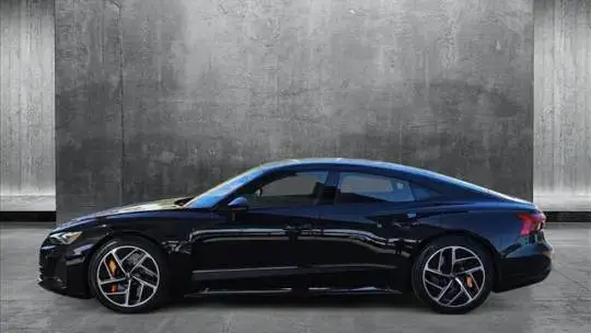 2023 Audi RS e-tron GT - Images - 8