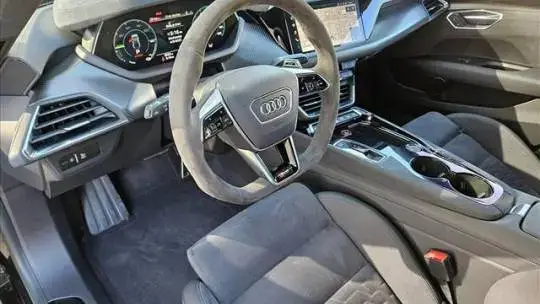 2023 Audi RS e-tron GT - Images - 9