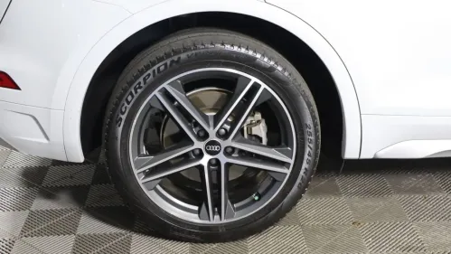 2021 Audi Q5 WA1G2AFY3M2079583