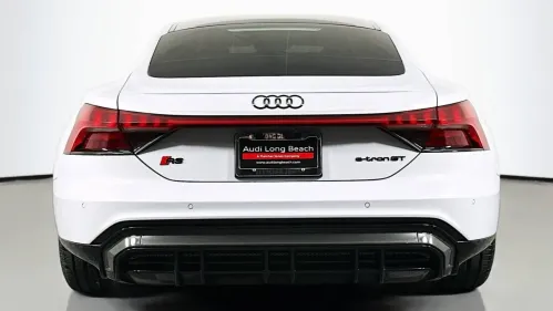 2024 Audi RS e-tron GT - Images - 3