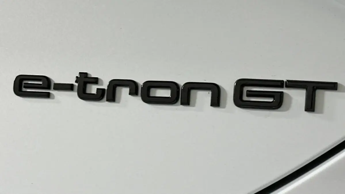 2024 Audi RS e-tron GT - Images - 9
