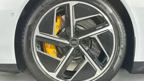2024 Audi RS e-tron GT - Images - 10