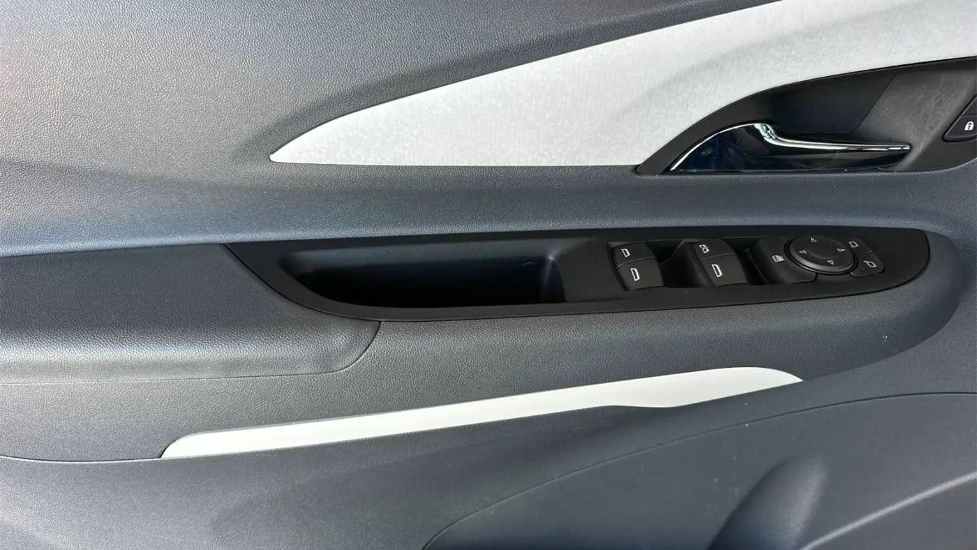 2018 Chevrolet Bolt 1G1FW6S03J4138899
