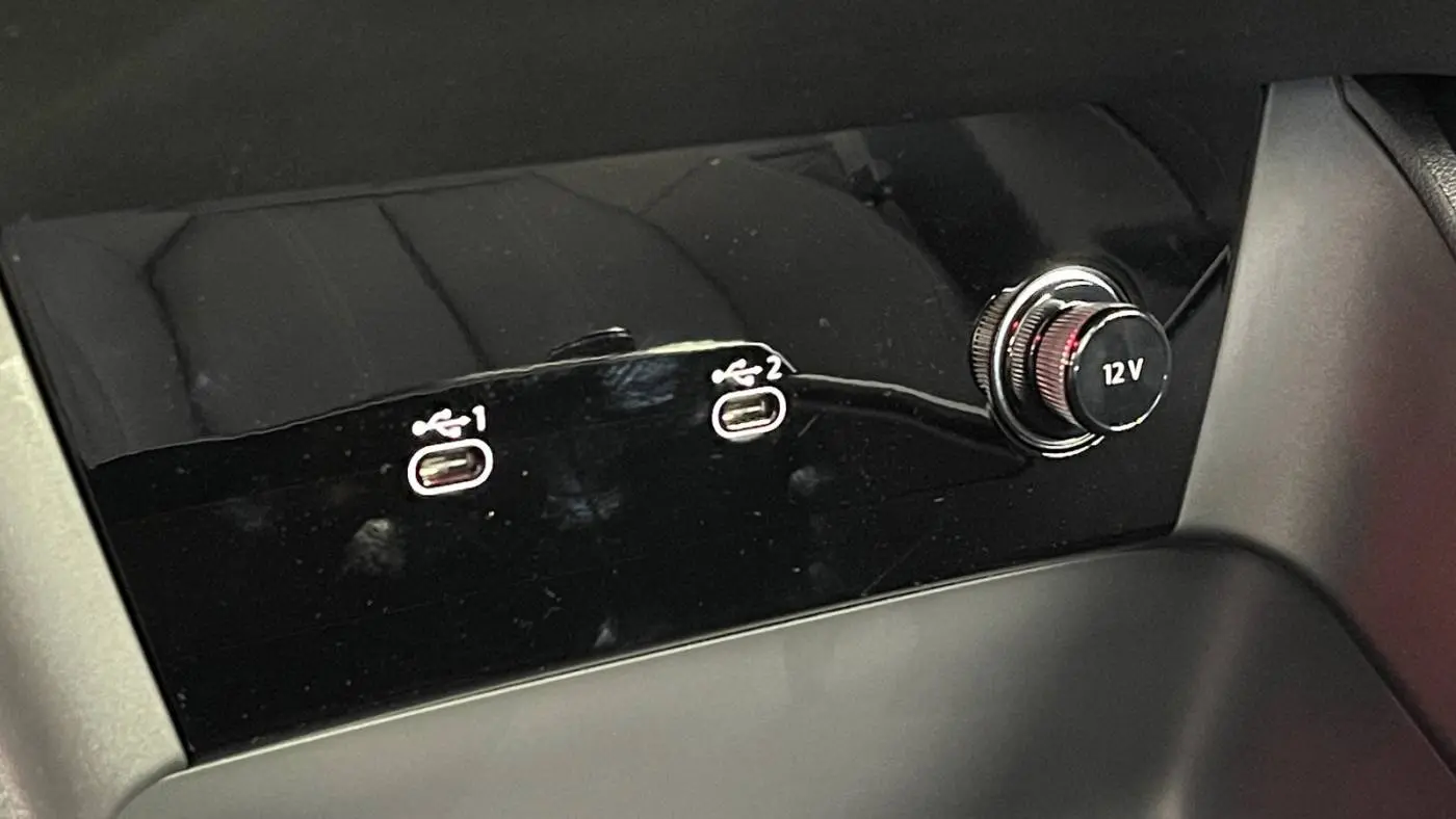 2025 Audi Q6 e-tron WA124BGF9SA019740