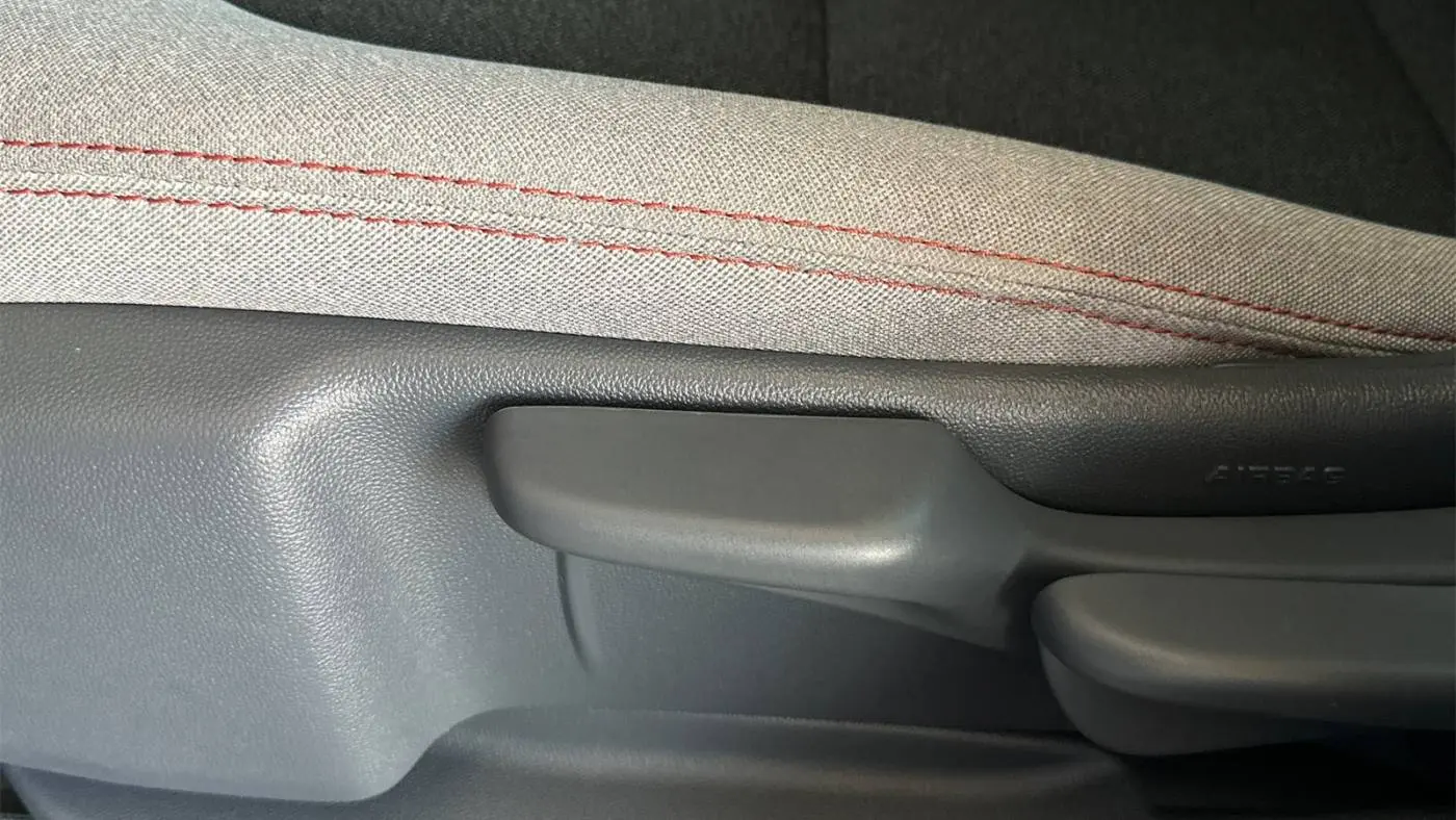2018 Chevrolet Bolt 1G1FW6S03J4138899