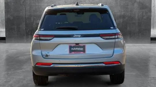 2024 Jeep Grand Cherokee 1C4RJYB67RC257088