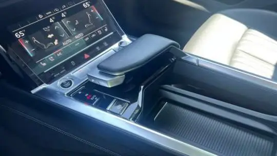 2021 Audi e-tron WA12AAGE3MB002231