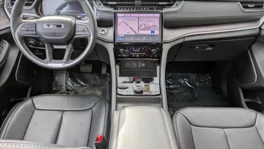 2024 Jeep Grand Cherokee 1C4RJYB65RC113748