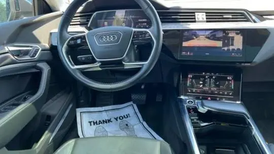 2021 Audi e-tron WA12AAGE3MB002231