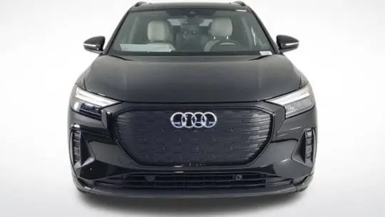 2025 Audi Q4 e-tron WA1B5BFZXSP016321
