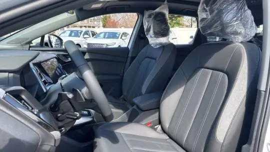 2025 Audi Q4 e-tron WA1B5BFZ1SP044086