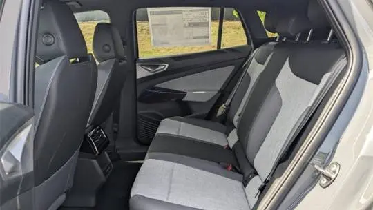 2025 Volkswagen ID.4 1V2DSPE8XSC006018