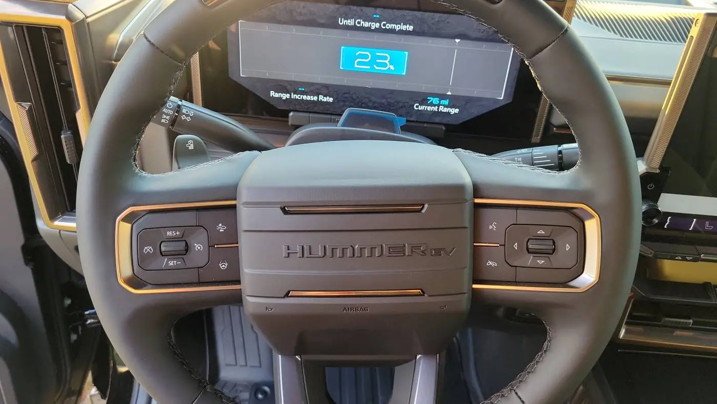 2025 GMC HUMMER EV SUV 1GKT0NDE4SU115779