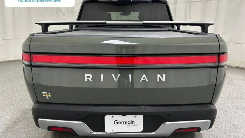 2022 Rivian R1T 7FCTGAAL8NN002445