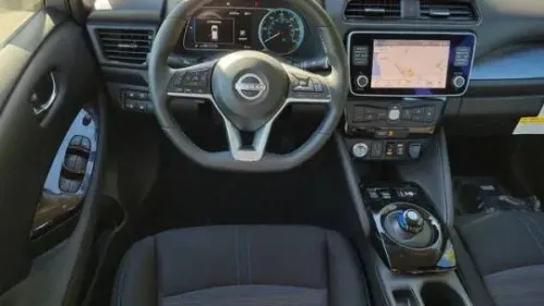 2024 Nissan LEAF 1N4CZ1CVXRC556527