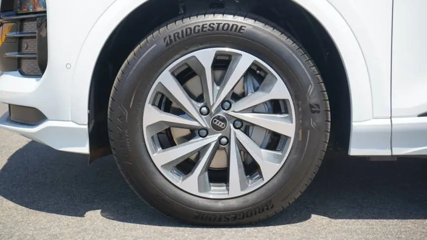 2025 Audi Q6 e-tron WA114BGF2SA036990
