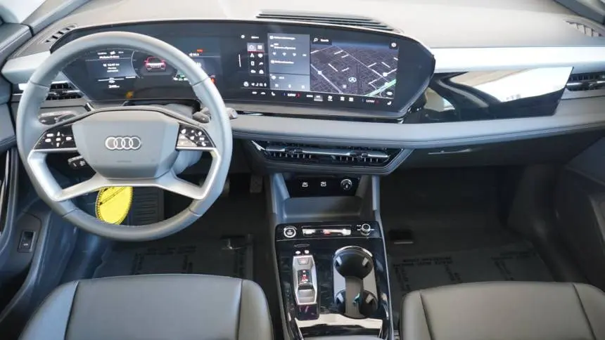 2025 Audi Q6 e-tron WA114BGF2SA036990