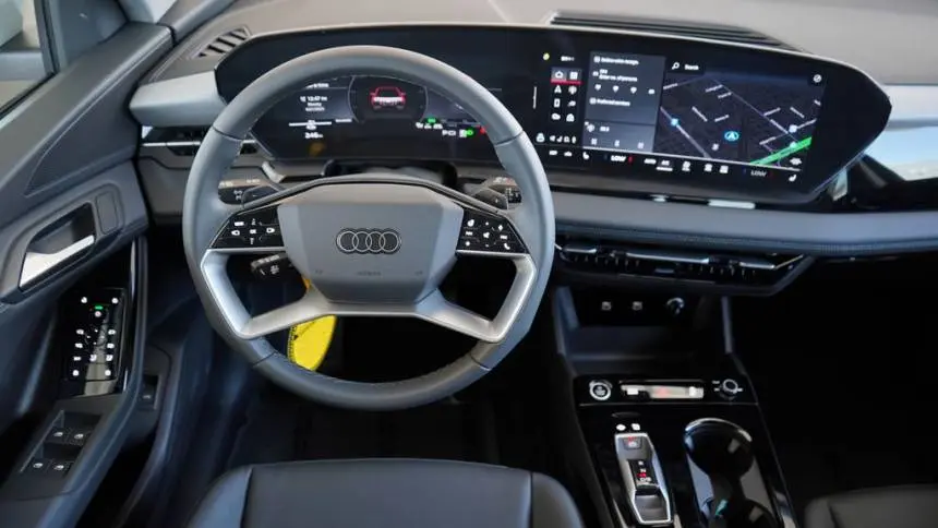 2025 Audi Q6 e-tron WA114BGF2SA036990