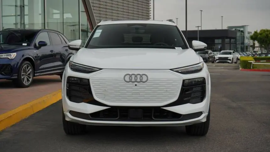 2025 Audi Q6 e-tron WA124BGF5SA022246