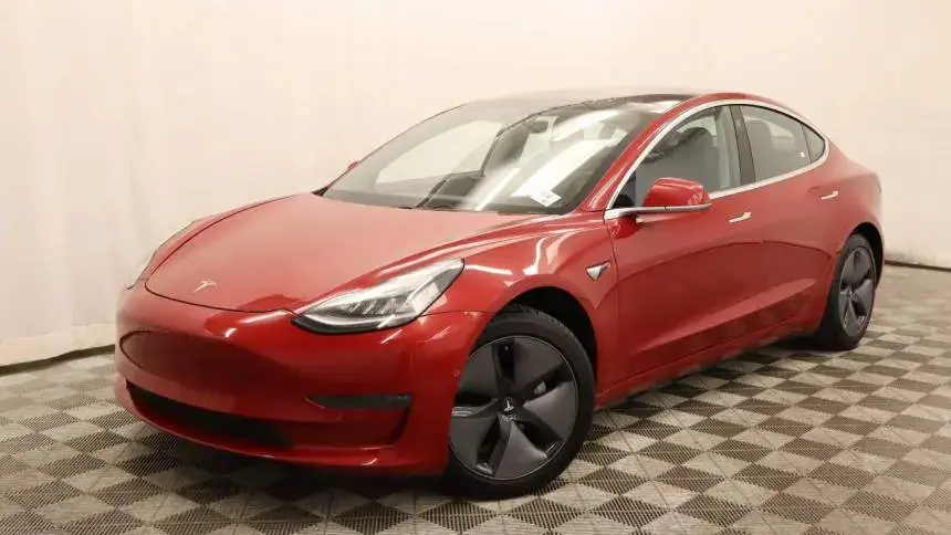 2018 Tesla Model 3 5YJ3E1EA0JF015459