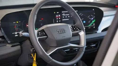 2025 Audi Q6 e-tron WA114BGF2SA036990