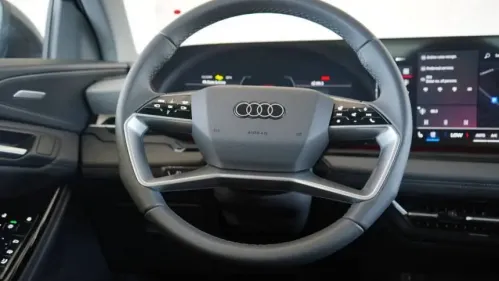 2025 Audi Q6 e-tron WA124BGF8SA030020