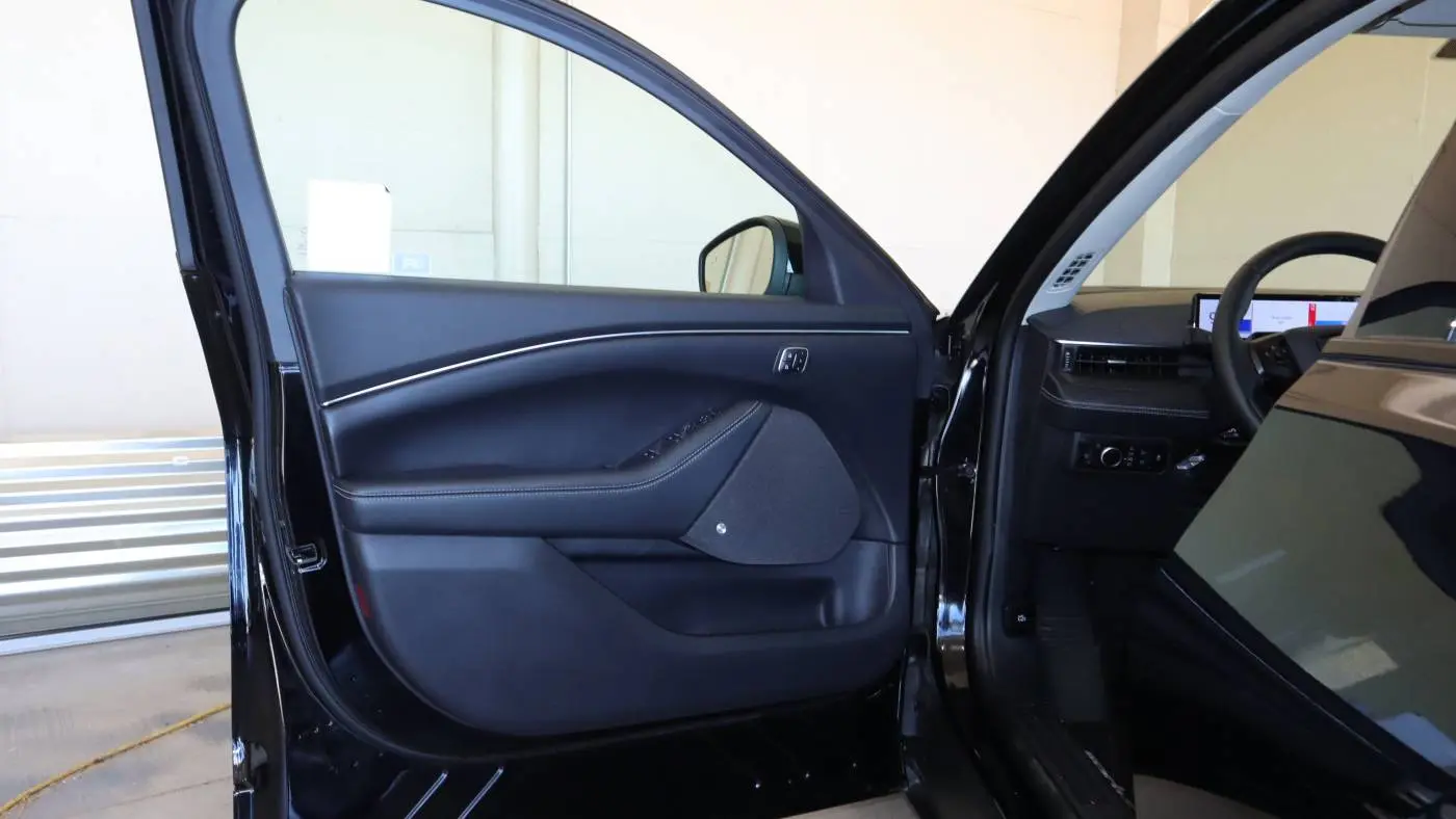 2024 Ford Mustang Mach E 3FMTK3R47RMA32710