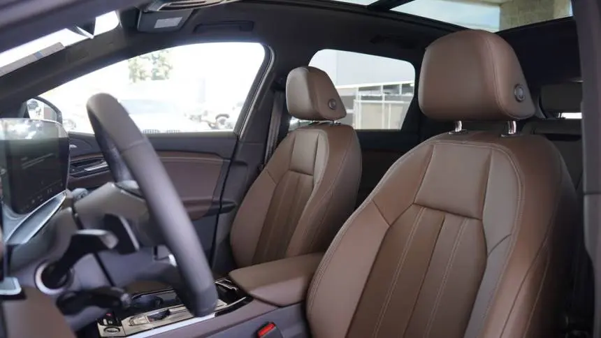 2025 Audi Q6 e-tron WA124BGF1SA035950