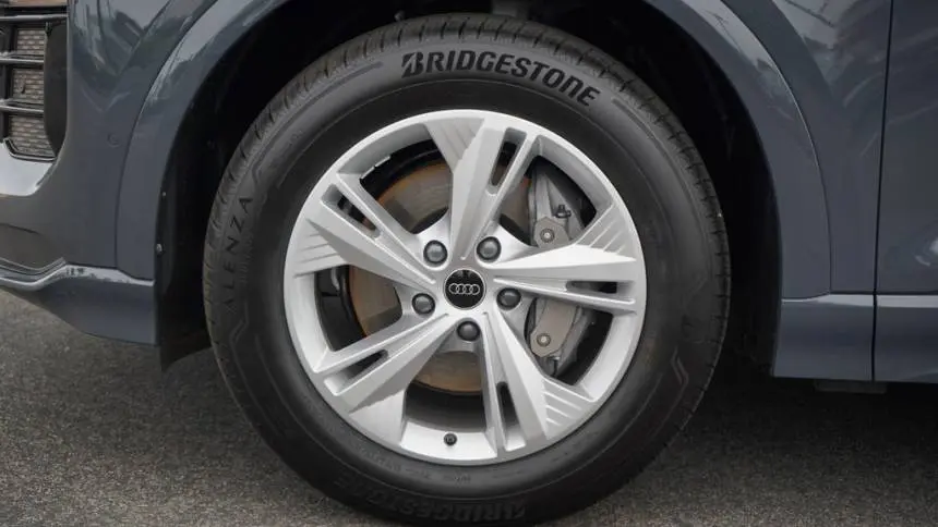 2025 Audi Q6 e-tron WA122BGF6SA027350