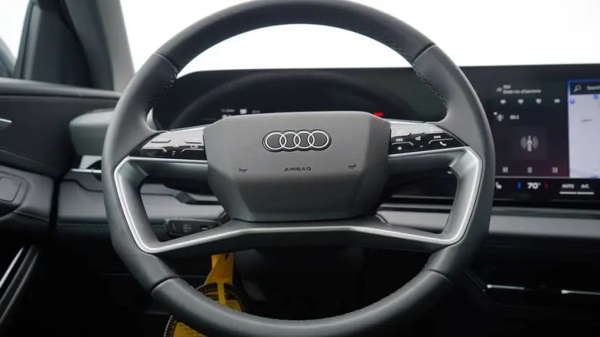 2025 Audi Q6 e-tron WA122BGF6SA027350