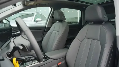 2025 Audi Q6 e-tron WA122BGF6SA027350