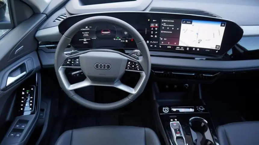 2025 Audi Q6 e-tron WA124BGFXSA027975
