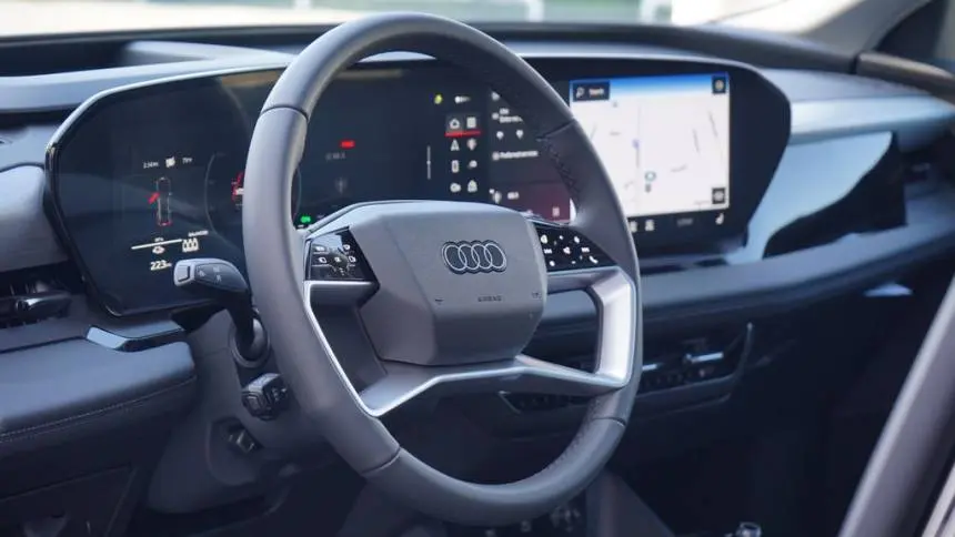 2025 Audi Q6 e-tron WA124BGFXSA027975