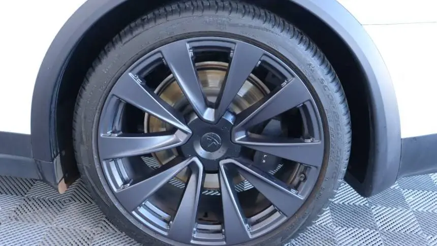 2022 Tesla Model X 7SAXCDE52NF336245