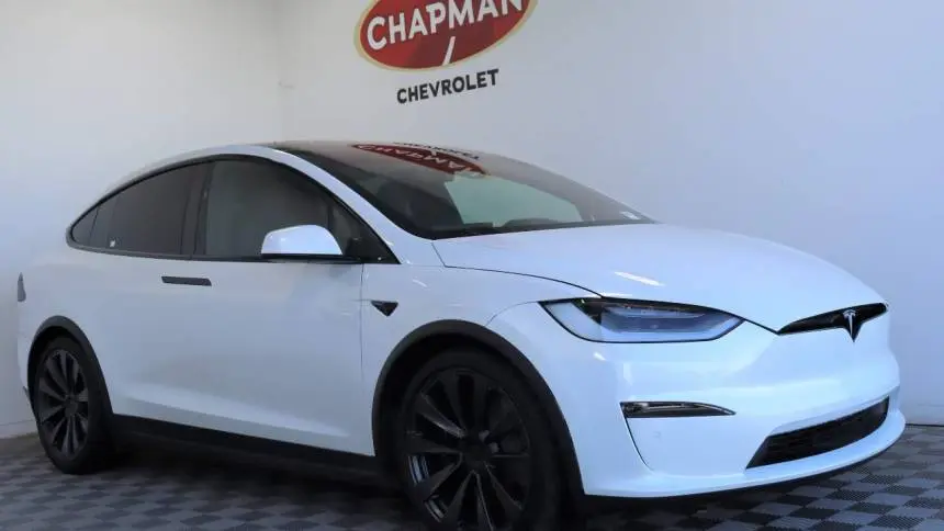 2022 Tesla Model X 7SAXCDE52NF336245